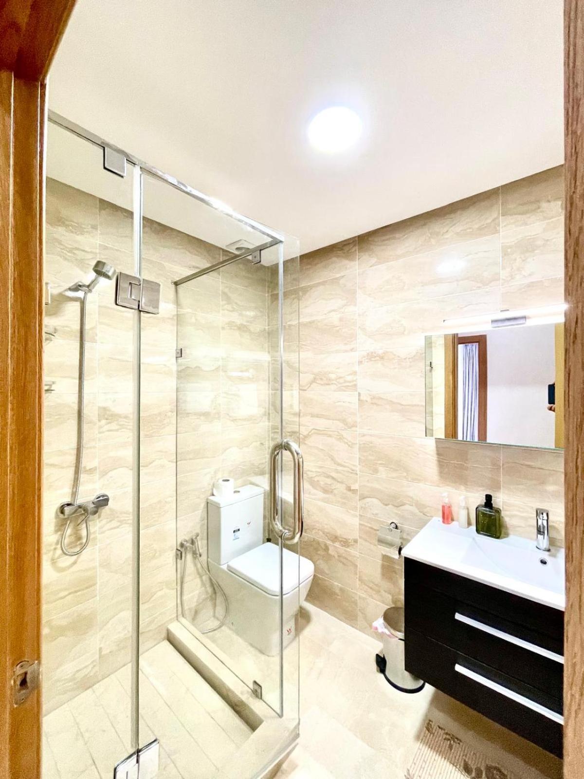 Modern Elegance With Sea Views In Central Tangier - Steps To Beach, Train And Attractions! מראה חיצוני תמונה